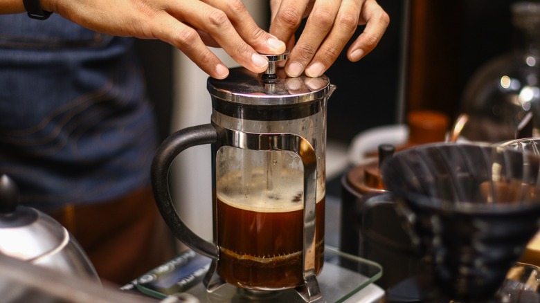 making coffee in French press