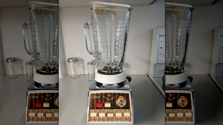 An Osterizer blender