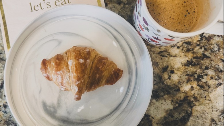 publix glazed croissant with cocoa
