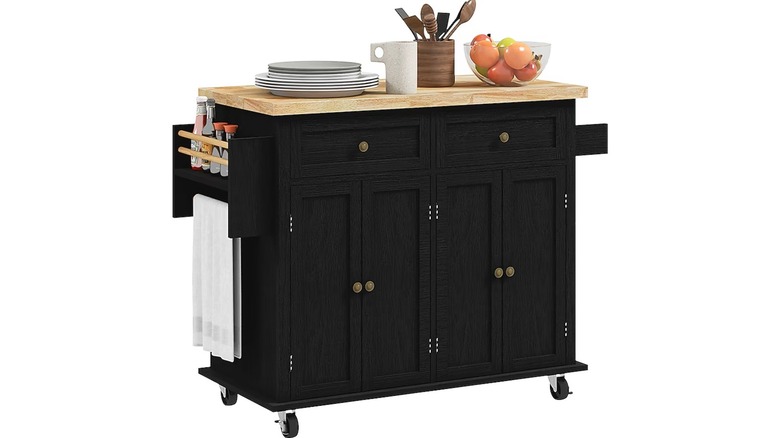 The HomCom kitchen island