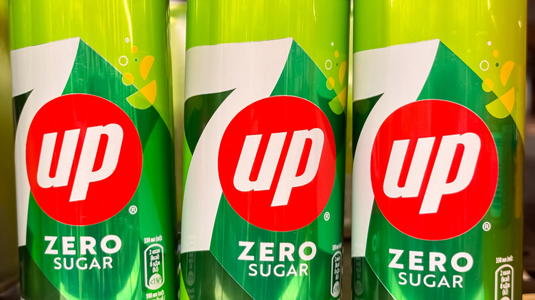 Cans of 7up zero sugar soda