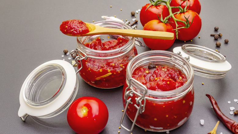Home-made tomato jam
