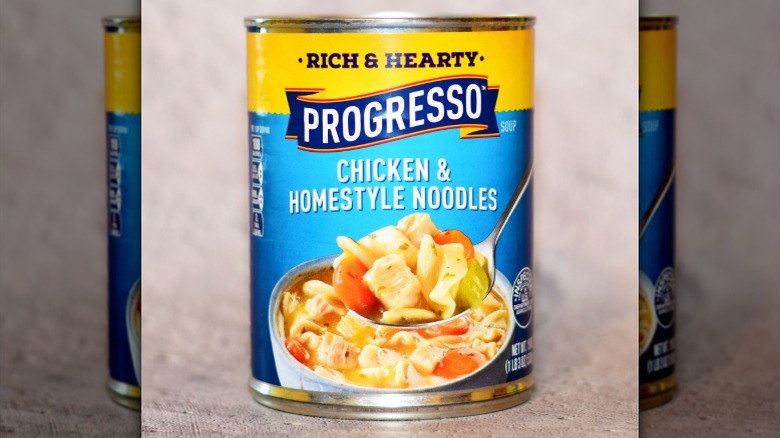 Can of Progresso Rich & Hearty Chicken and Homestyle Noodle Soup