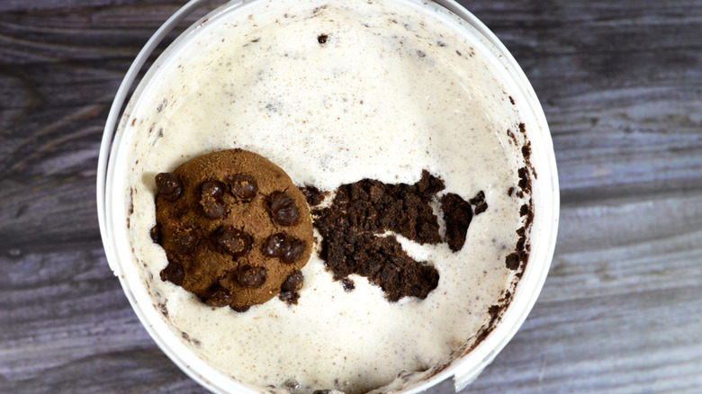 Chocolate chip cookie in ice cream sundae