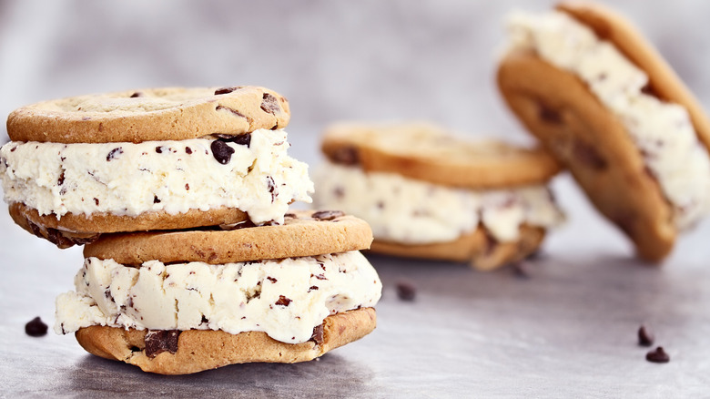 cookie ice cream sandwich