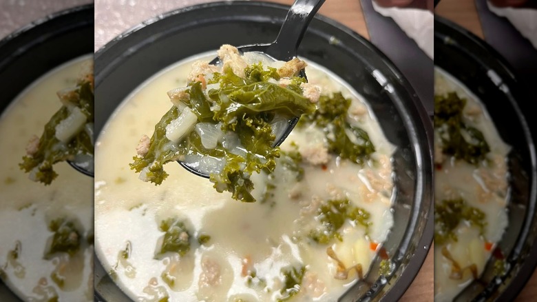 A forkful of Zuppa Toscana from Olive Garden