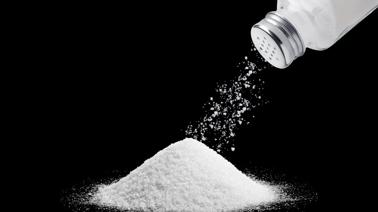 salt coming out of shaker