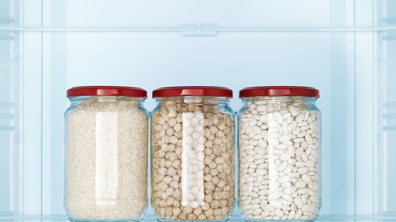 Legumes and pulses in the refrigerator