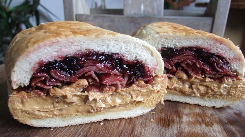Fool's Gold Loaf sandwich cut in half