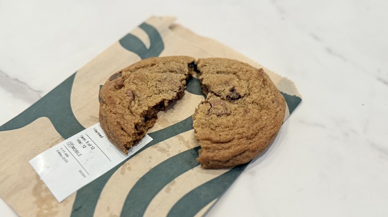 Starbucks chocolate chip cookie