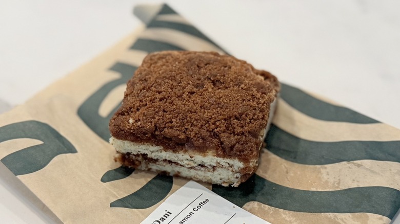 Starbucks cinnamon coffee cake