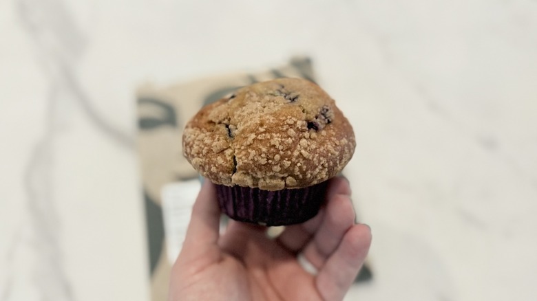 Starbucks blueberry streusel muffin