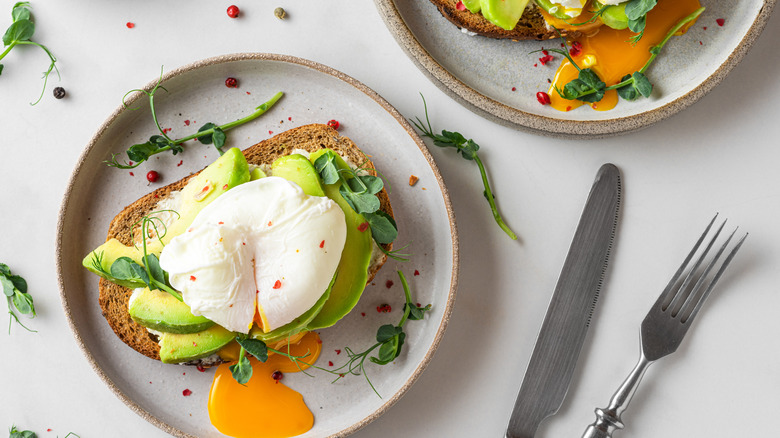 Poached eggs and avocado