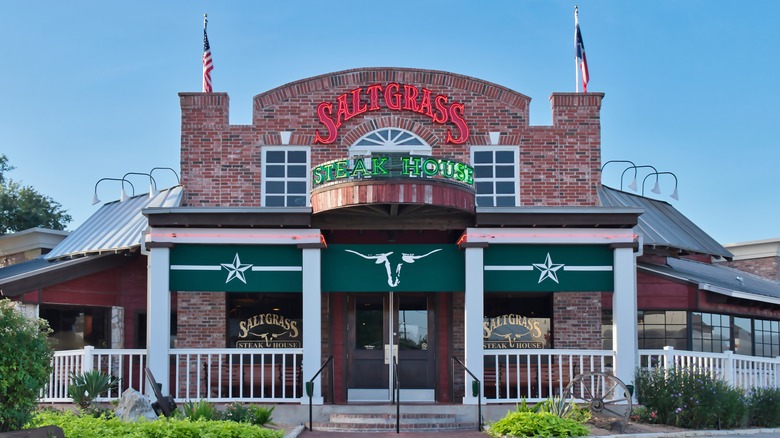 The exterior of a Texas Saltgrass Steak House restaurant