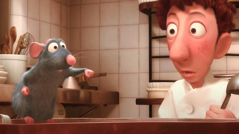 Remy the rat on the edge of a pot in Ratatouille