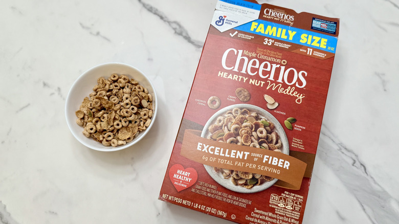 Hearty Nut Medley Maple Cinnamon