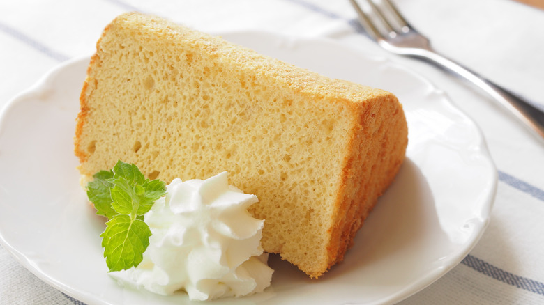 A slice of chiffon cake on a plate