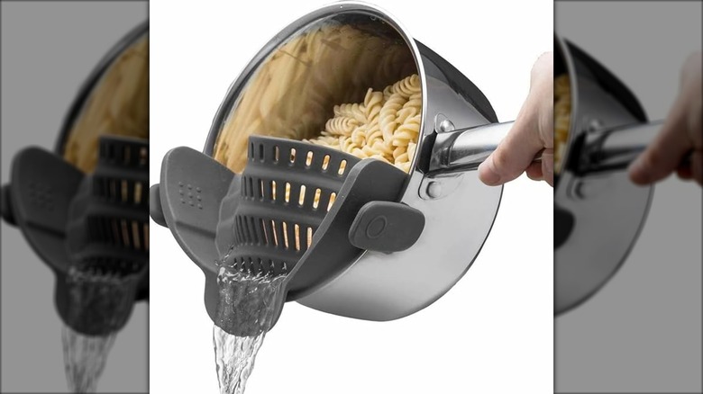 snap-on strainer for pasta