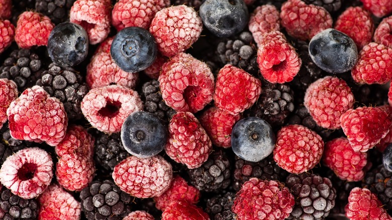 frozen strawberries and blueberries 