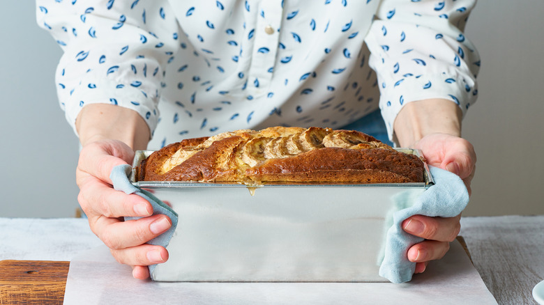 bread pan with banana bread