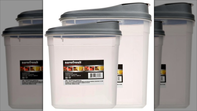 dry food containers with lids