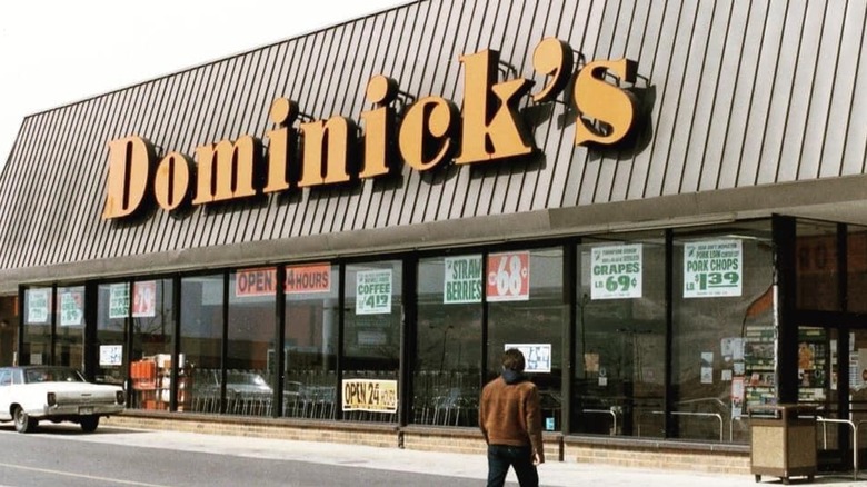 A Dominick's Finer Foods store
