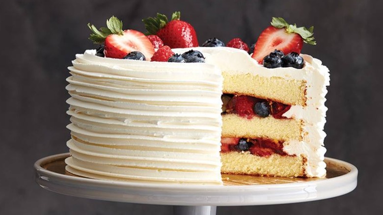 Publix's Berry Chantilly Cake