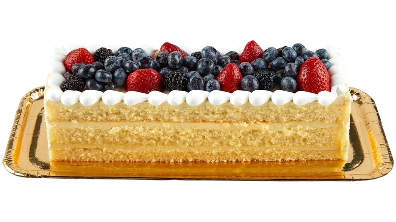 Sam's Club Member's Mark Sweet Fruit Topped Chantilly Cream Bar Cake