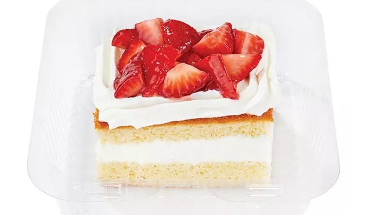 Wegmans Strawberry Shortcake Slice