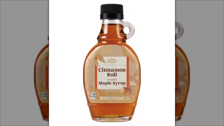 glass bottle of cinnamon roll maple syrup