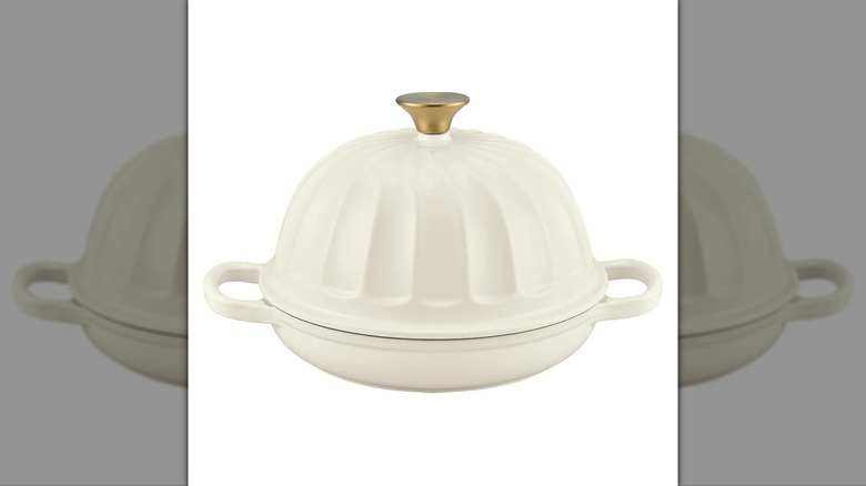 ivory colored bread oven with lid