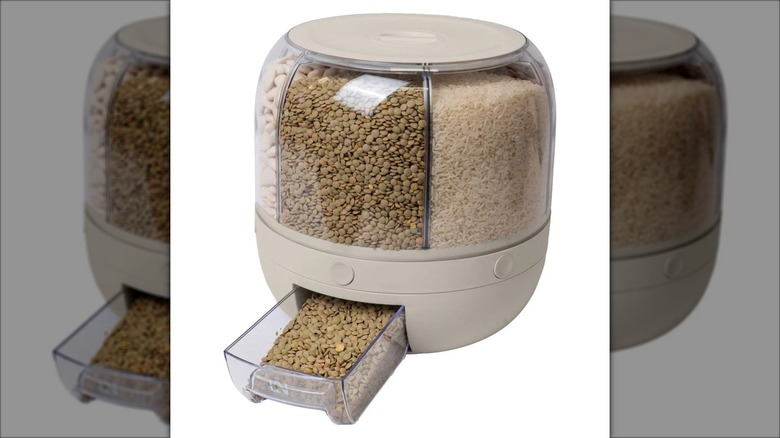 plastic dispenser for cereal and grains