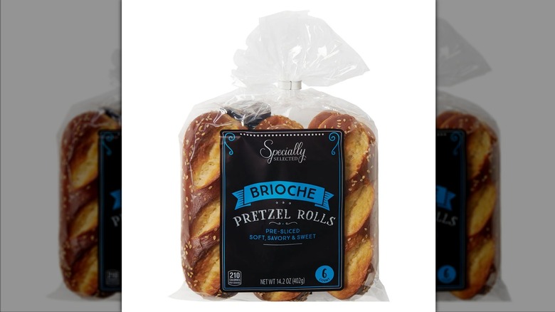 pretzel sandwich rolls in bag
