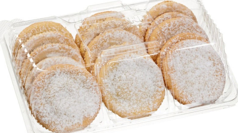 A pack of Kirkland Signature Raspberry Filled Cookies