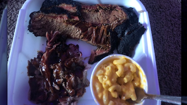 Food from Roger That BBQ in Oregon