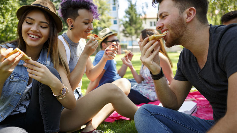 College Students eating