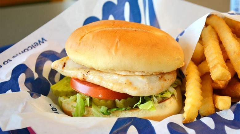culver's grilled chicken sandwich with toppings and fries