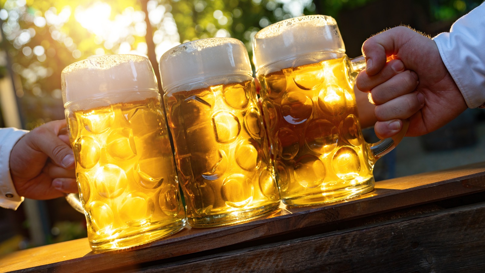 Uncarbonated Beer Is Impossible, But There Are Less Effervescent Varieties