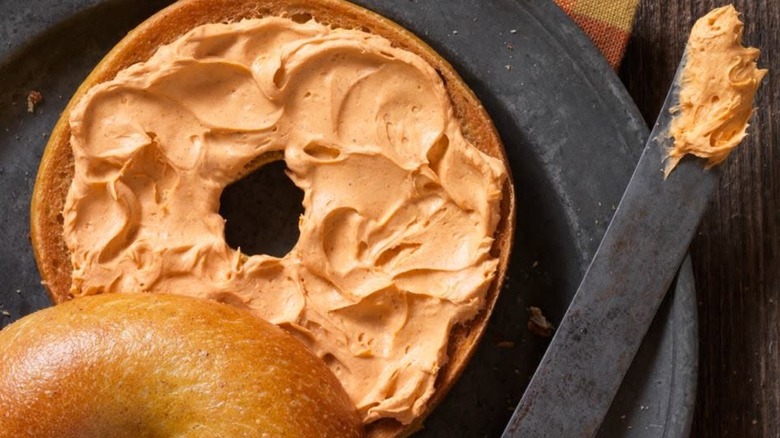 Einstein Bros. Pumpkin Bagel & Pumpkin Shmear