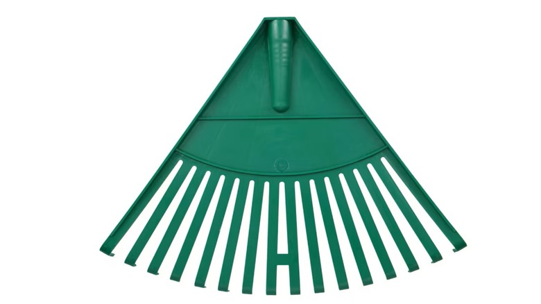 Garden Collection Leaf Rake
