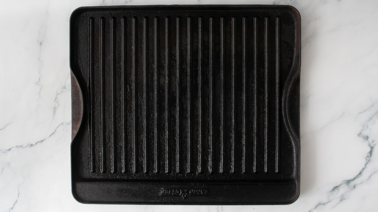Grill pan on countertop