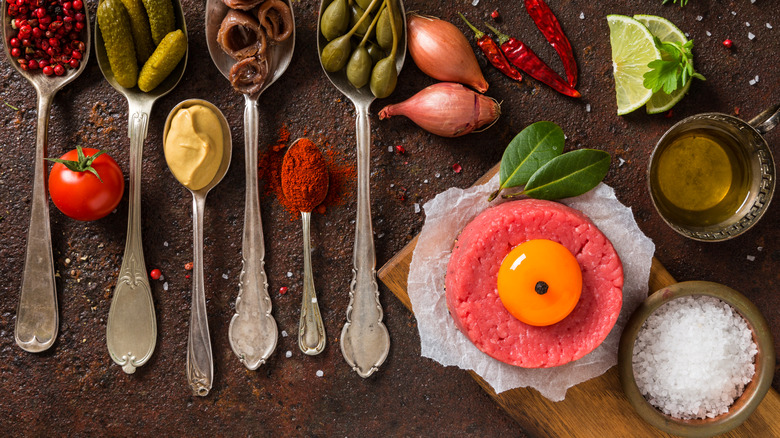 Steak tartare ingredients