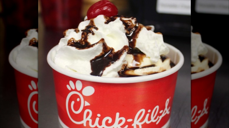 chick fil a icedream sundae in cup