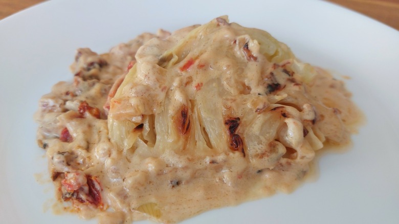 creamy melting cabbage with onion and tomato