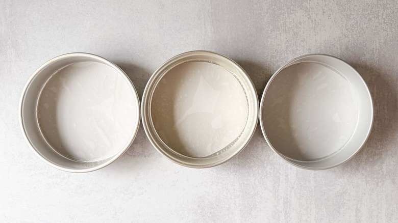 3 round cake pans lined with parchment paper