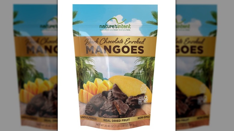 Nature's Intent Dark Chocolate Enrobed Mangoes