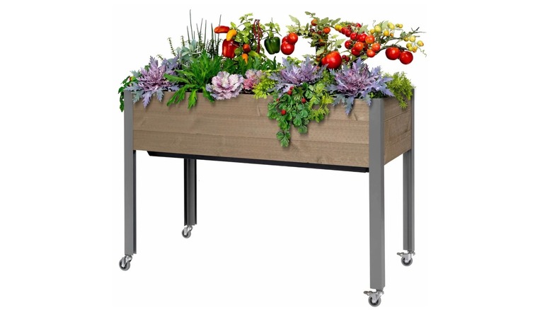 CedarCraft Self-Watering Elevated Spruce Planter