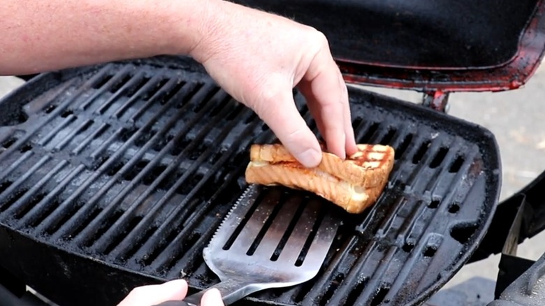 making grilled cheese on backyard grill