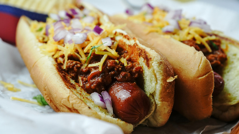 chili dog