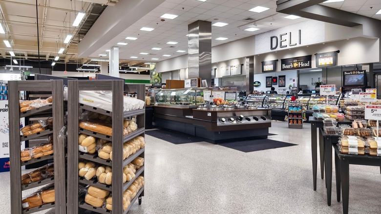 publix bakery and deli interior view